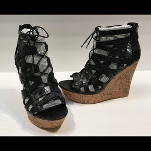 New! G by Guess Platform Wedge Sandal
